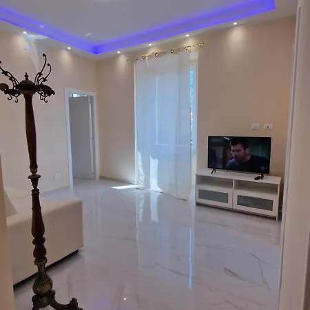 Emguesthouse Tatil Evi *